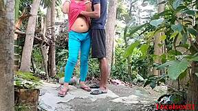 Country couple enjoys outdoor sex in amateur video