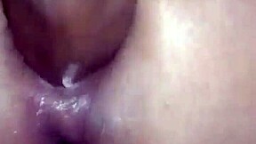 Married woman gets her ass fucked