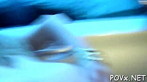 Gadis remaja 18+ menunjukkan kemahiran kongkek hardcore dalam missionary, blowjob dan pancutan