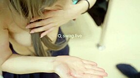 在地铁上谈论玩玩具，被骚扰并被变态带走！Swag Live Linlinbebe。