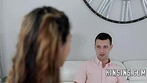 मास्क्ड स्टेपसिस फेस कवर को मफिन पर प्रिफर करती है