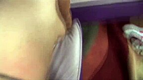 لا أستطيع مقاومة سحر كيلي لي الخالة متعددة الأعراق