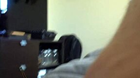 Dia Squirt Keras Saat Dia Selesai Di Dalam - SukiSukiGirl dan Andy Savage Bertarung di Episode 129