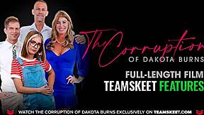 ショートヘアのブロンド泥棒ニコールアリアが警備員と汚い取引