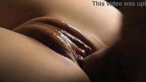 Wytryskaj wewnątrz trzy razy jako najlepszy lubrykant na śliską akcję