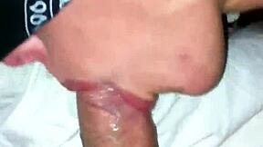 Domaća žena mi sesa kurac potem ko sem igral