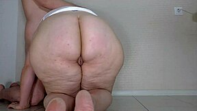 StepSon Spots Stepmom's Big Ass Dance And Craves Anal