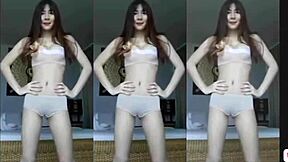 Big Ass Thai Bigo Girl Dances Boldly In Sexy Bondage