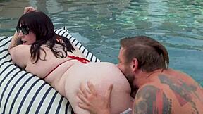 Chubby bbw deepthroats huge cock then rims at poolside