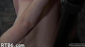 Lusty bitch goddess punishes thrall's hairy beaver in garage contest