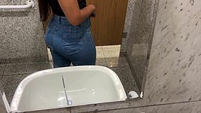 i finger my pussy in mall bathroom till it squirts