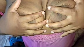 Her mouth overflows with hot cum after deepthroat blowjob payment
