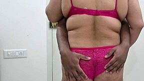 Bikini ebony shakes huge saggy tits giving hubby handjob