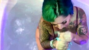 wanna see this latina's big ass bounce on bbc in the jacuzzi?