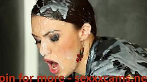 Sexsweet Club Webcam Dance Turns Wild and Hardcore