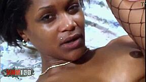 french ebony shania rides terry raw in bed - ready for more?