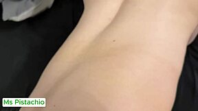 arab stepmom's dying for a bedtime fuck tonight who's joining? 😏💦