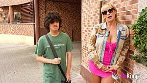 can young guy handle victoria vera's master class milf fucking with deepthroat and rough riding?