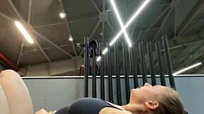 bbw squirts hard from extreme dildo fucking in locker room