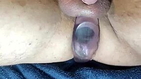 Spunlnix1991 PUSHES IN the morning BUTTPLUG deep in huge ass