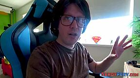 Yorkshire nerd pounds her then blasts facial cumshot