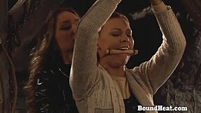 Can you believe how this horny lesbian madame whips her bound big ass slave into submission?!