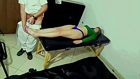 He Sucks Masseuse Feet After Bath Massage and Cums on Toes!