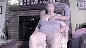 Luscious Fat Ass Tennessee Slutwife Rides Cowgirl Hidden Cam