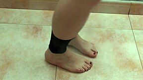 Sexy Feet Dancers Tease and Grind in Erotic Rhythm All Night