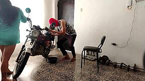 innocent neighbor surprises with her curvy ass shaking domination