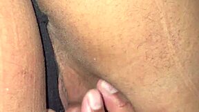 Bloco Hottie Fucked In Car Filled With Cum