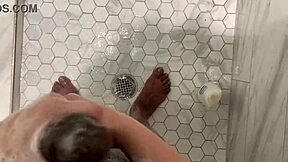 stepsis, join me in shower for that handjob you promised?