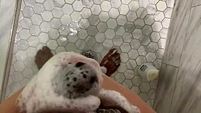 stepsis, join me in shower for that handjob you promised?