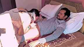 beautiful indian bbw fists ass and sucks cumshot