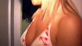 Lexy Lohan Teases Perfect Body In Jacuzzi! Wanna See Her Boobs And Pussy?