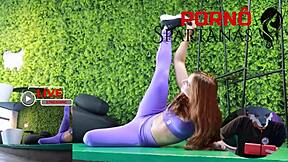 a loirinha cintia makes neighbor explain with juicy shaved pussy riding cowgirl bath sex
