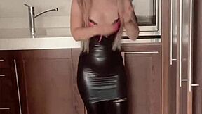Milf Goddess Issues Jerk Off Instructions to Crossdressing Bimbo Before Bedtime Fantasy