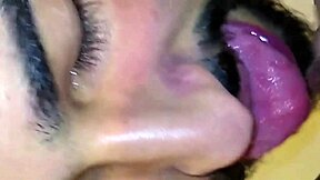 😈 vizinho crashes bath for athletic latina milf's big clit blowjob and monster cock pounding!