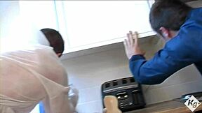 Fit Blonde MILF Tia Layne Offers Juicy Cunt to Handymen