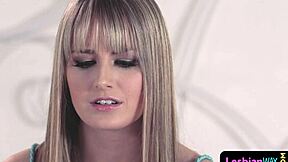 Tribbing Dyke Babe Rimmed Hard In Steamy Threeway