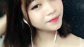 korean uplive girl việt hằng teases her juicy body fully nude on webcam stream