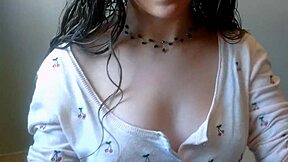 i unbox my first lingerie as cute petite teen full excitement