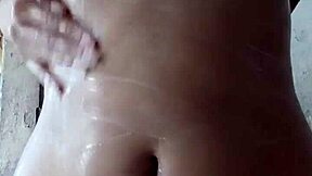 LOOK at this innocent curvy LATINA bathing, SPY CAM catches EVERY curve!