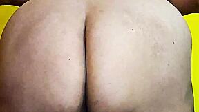 watch the jiggling cellulite ripple on this fat bbw ass in slow motion