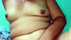real homemade couple's passionate ebony latina sex reveals curvy bodies at home