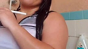 ele ama ver meu braço molhado... parte 2, ughh so hot