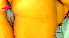 Why does this teen masturbate her pussy so hard every night?