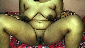Blindfold game turns hot with Indian bhabhi's tits?