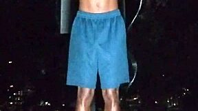athletic brunette daddy's girl works out in dorm 😏💦