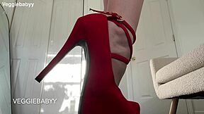 futa dommes demand heel worship before facial cumshots explode